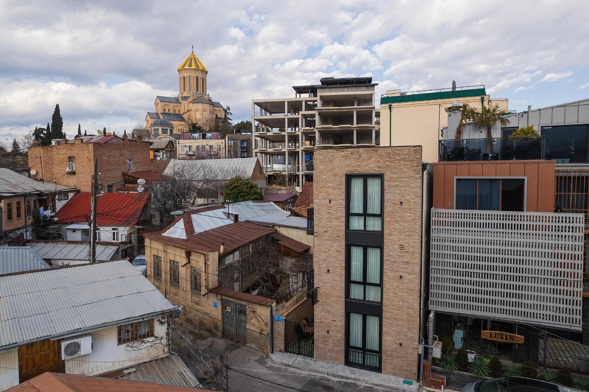 Trinity Hotel Тбилиси Екстериор снимка