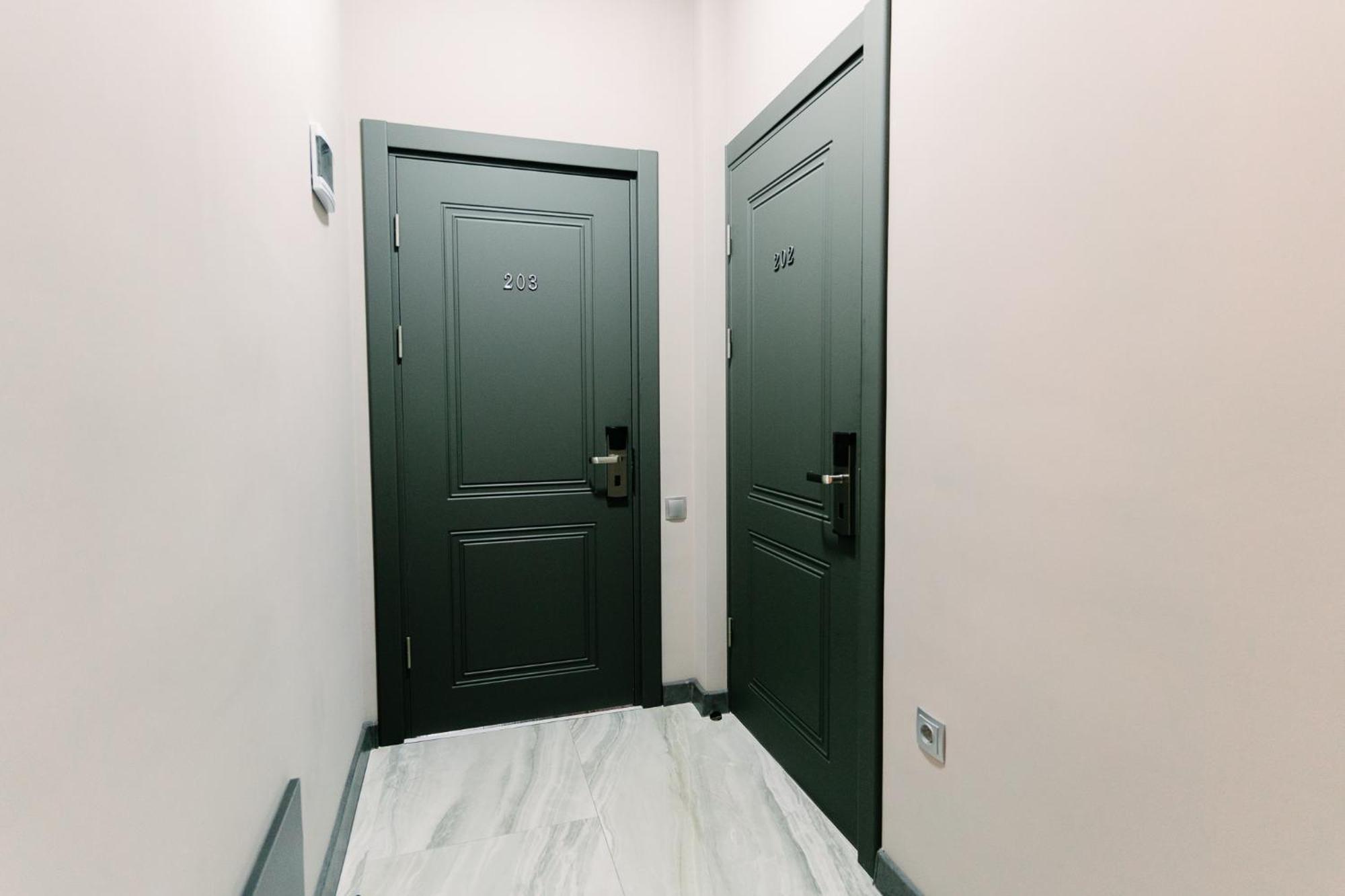 Trinity Hotel Тбилиси Екстериор снимка