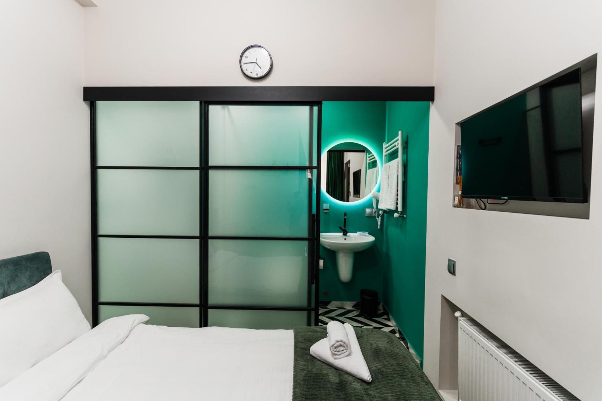 Trinity Hotel Тбилиси Екстериор снимка